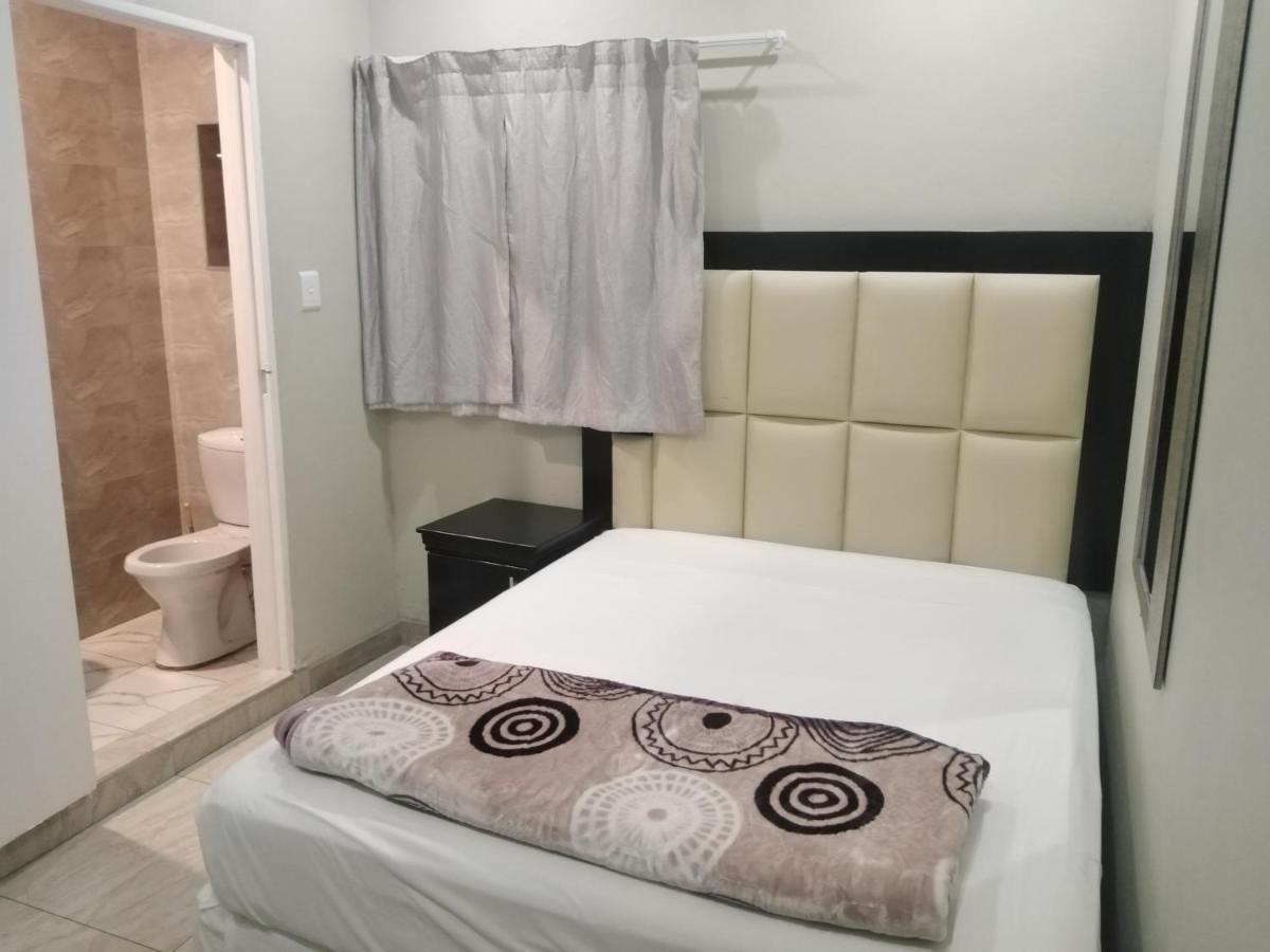 Classic-Lodge Kempton Park Zewnętrze zdjęcie